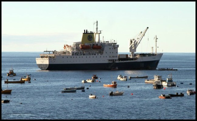 6723767-rms_st_helena_at_st_helena_saint_helena