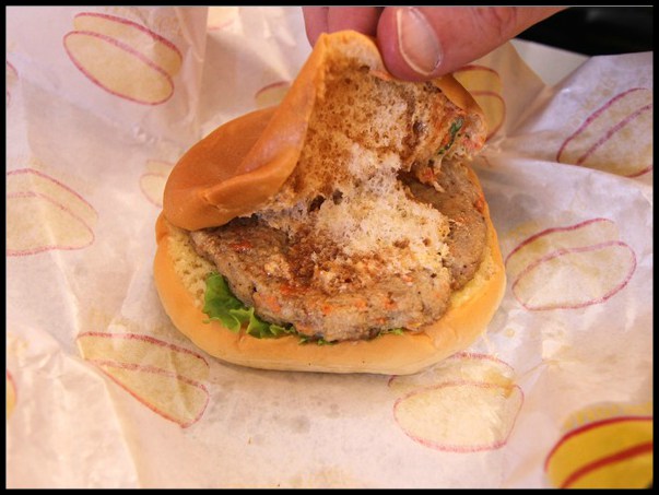 7053552-yes_the_hamburger_again_north_korea